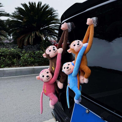 🐒 Kreativ bilhängare med långarmad apa – rolig och iögonfallande