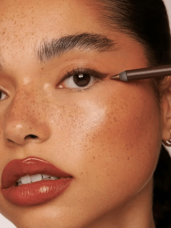 🎁Köp 1 få 1 gratis🔥-🌟24-timmars vattenfast eyeliner duo vässbar ögonpenna